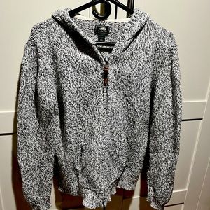 Zip up Roots sweater